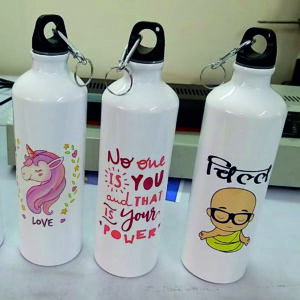 customized sipper bottle